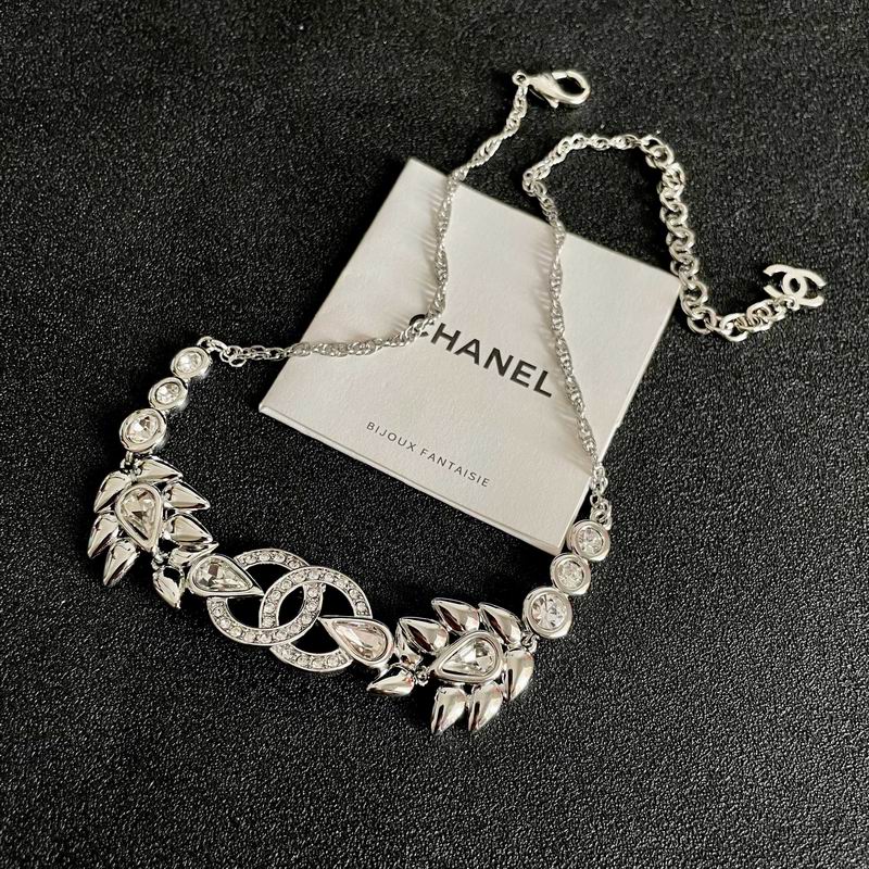 Chanel Necklace 10yxx29 (9)