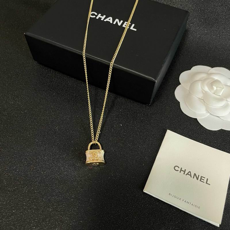 Chanel Necklace 10yxx34 (11)