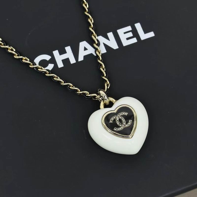 Chanel Necklace 10yxx42 (11)