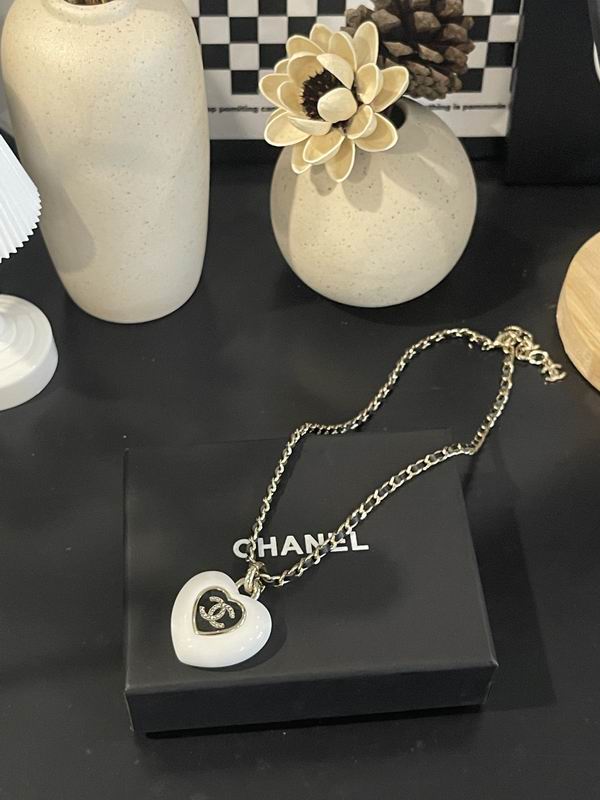 Chanel Necklace 10yxx57 (6)