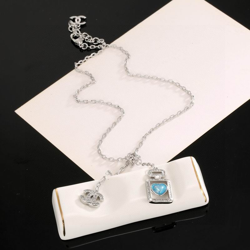 Chanel Necklace 10yxx64 (5)