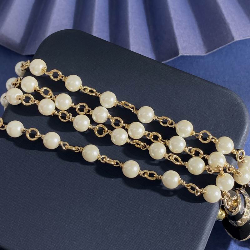 Chanel Necklace 10yxx73 (9)