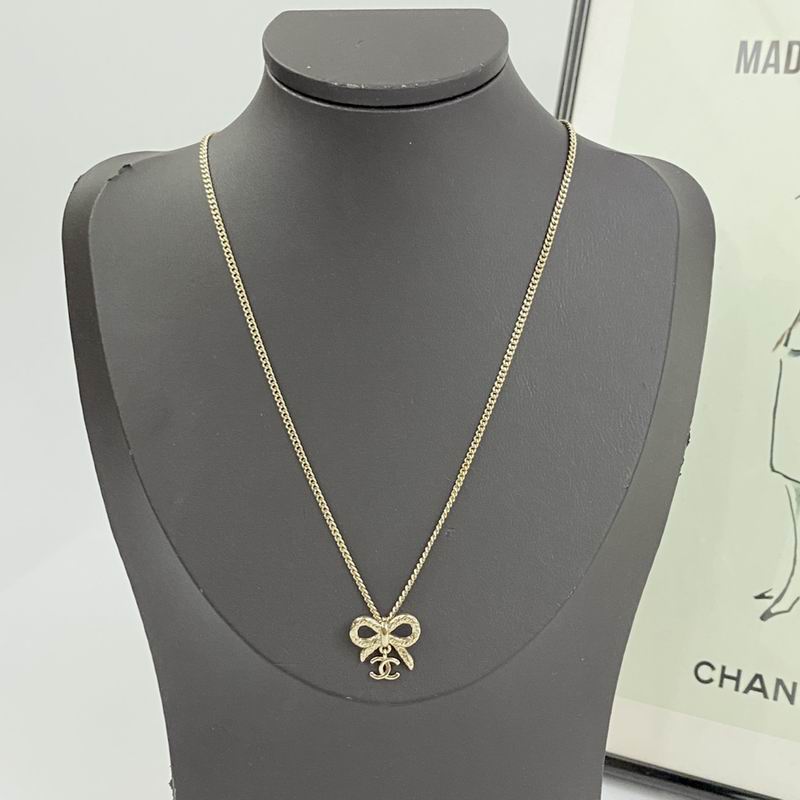 Chanel Necklace 10yxx75 (1)
