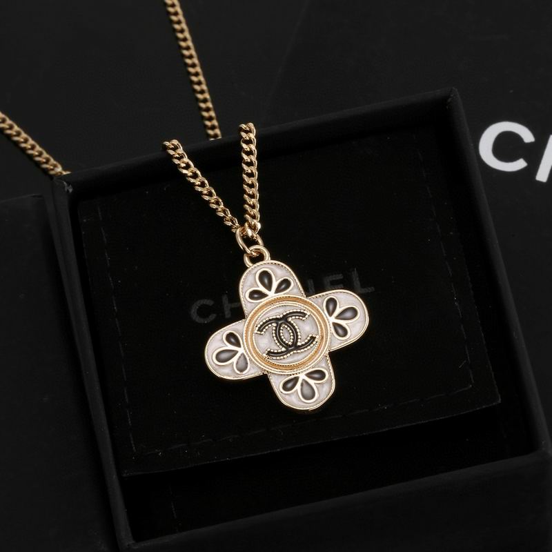 Chanel Necklace 10yxx81 (3)