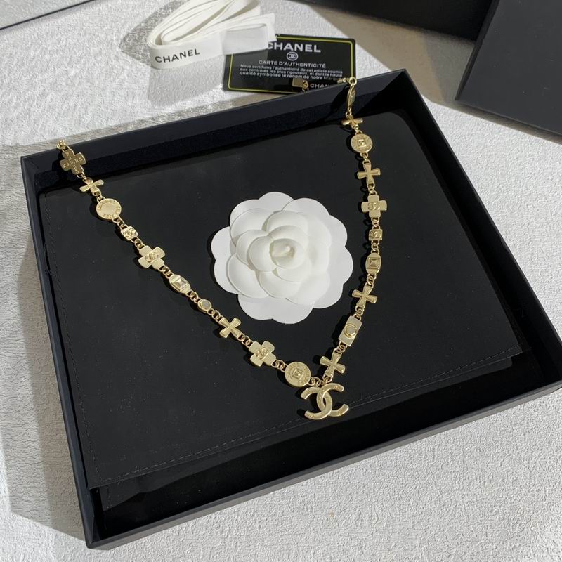 Chanel Necklace 10yxx87 (1)