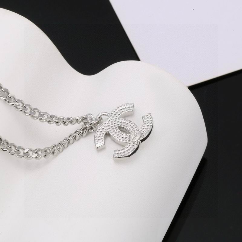 Chanel Necklace 10yxx95 (3)