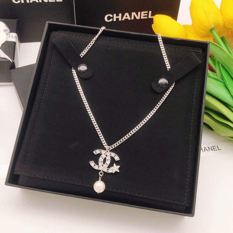 Chanel Necklace 11yxx192 (6)
