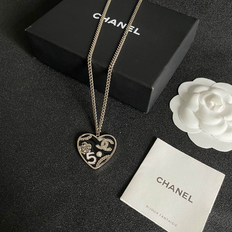 Chanel Necklace 11yxx196 (1)