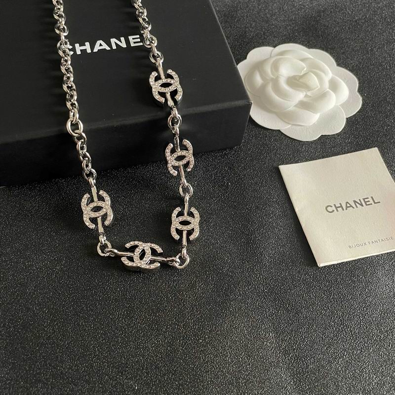 Chanel Necklace 11yxx224 (2)