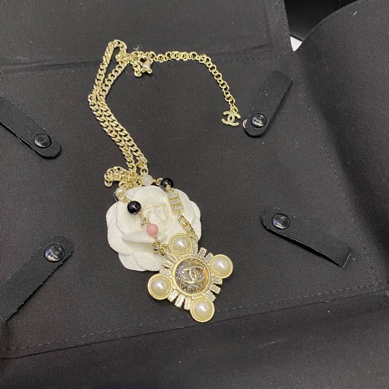 Chanel Necklace 11yxx245 (2)