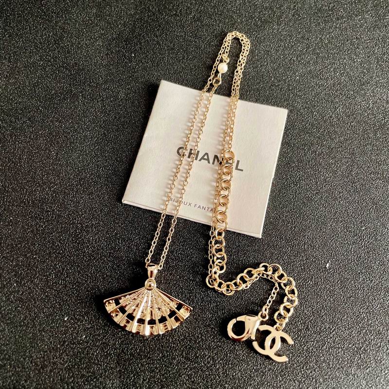 Chanel Necklace 11yxx253 (5)