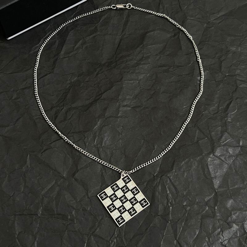 Chanel Necklace 11yxx261 (4)