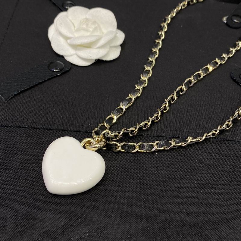 Chanel Necklace 11yxx262 (6)