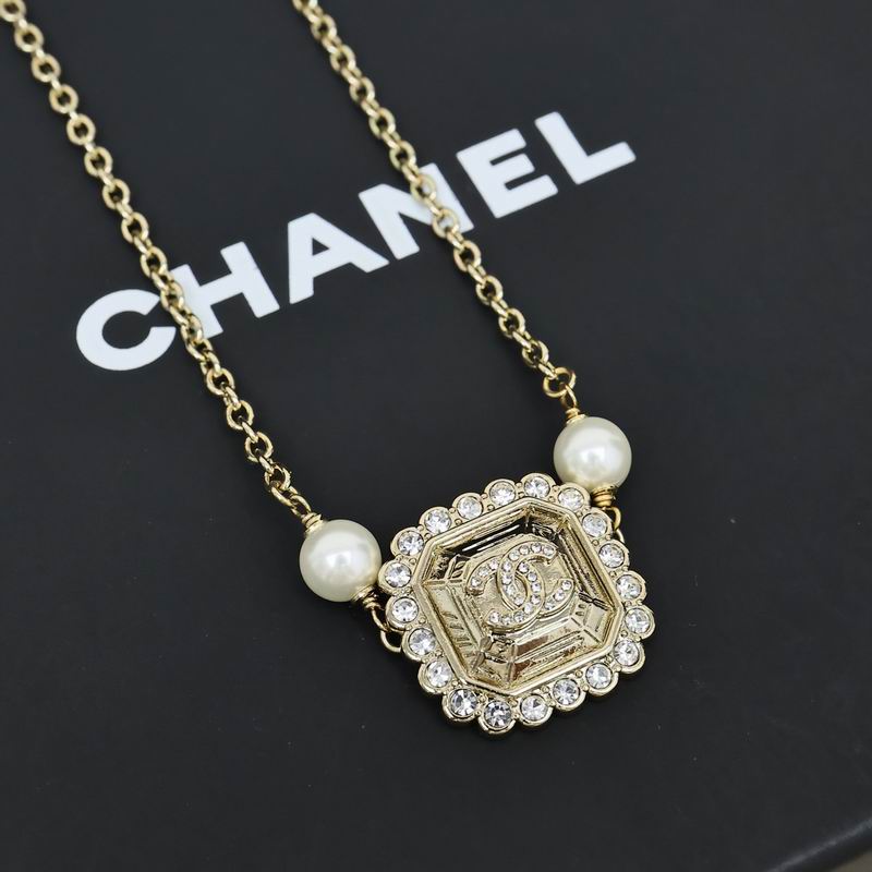 Chanel Necklace 11yxx273 (3)