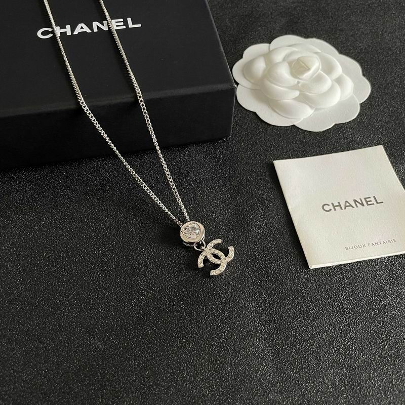 Chanel Necklace 11yxx288 (2)