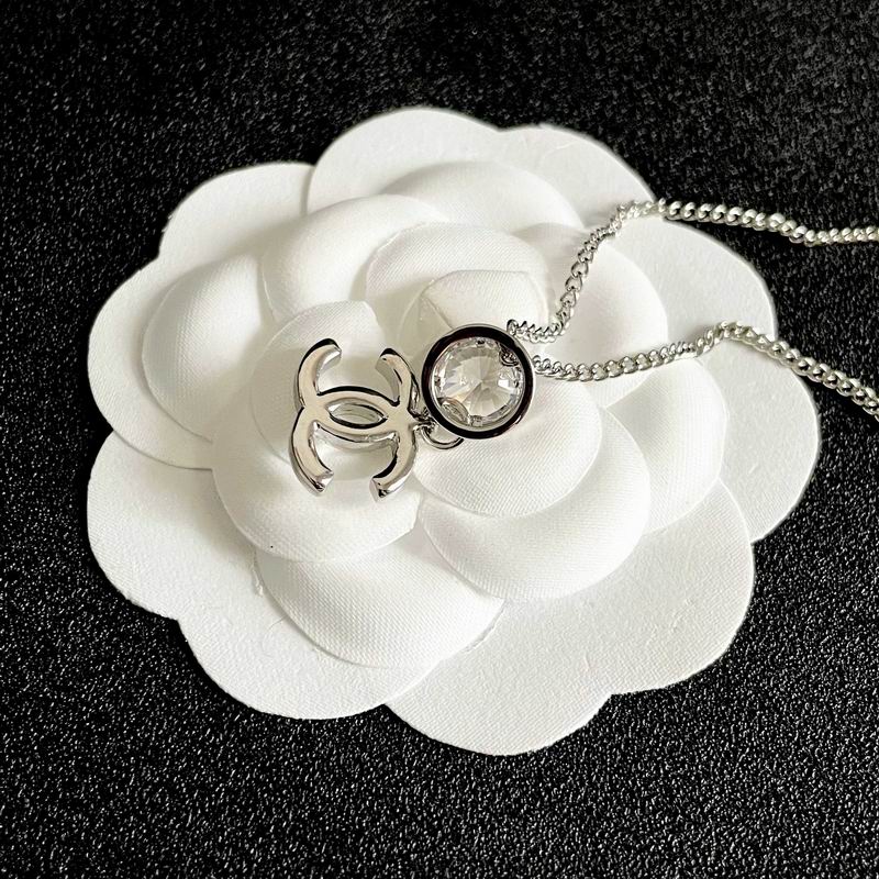 Chanel Necklace 11yxx288 (4)