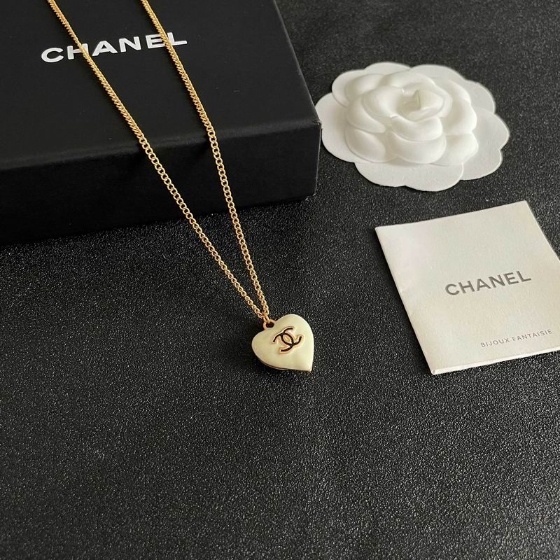 Chanel Necklace 12yxx311 (7)