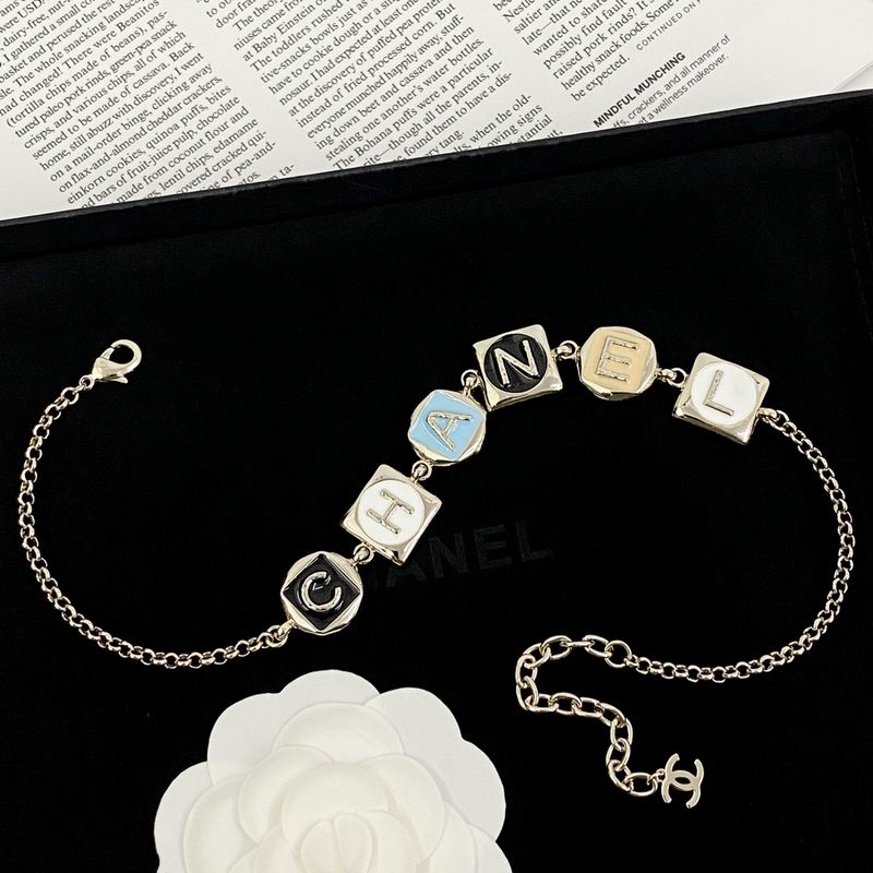 Chanel Necklace 12yxx336 (4)