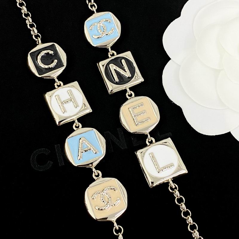 Chanel Necklace 12yxx339 (3)