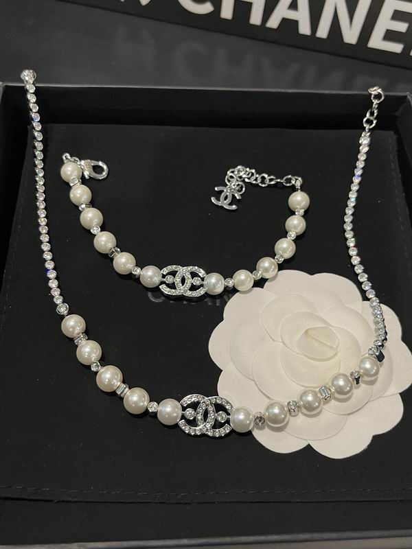 Chanel Necklace 12yxx340 (5)