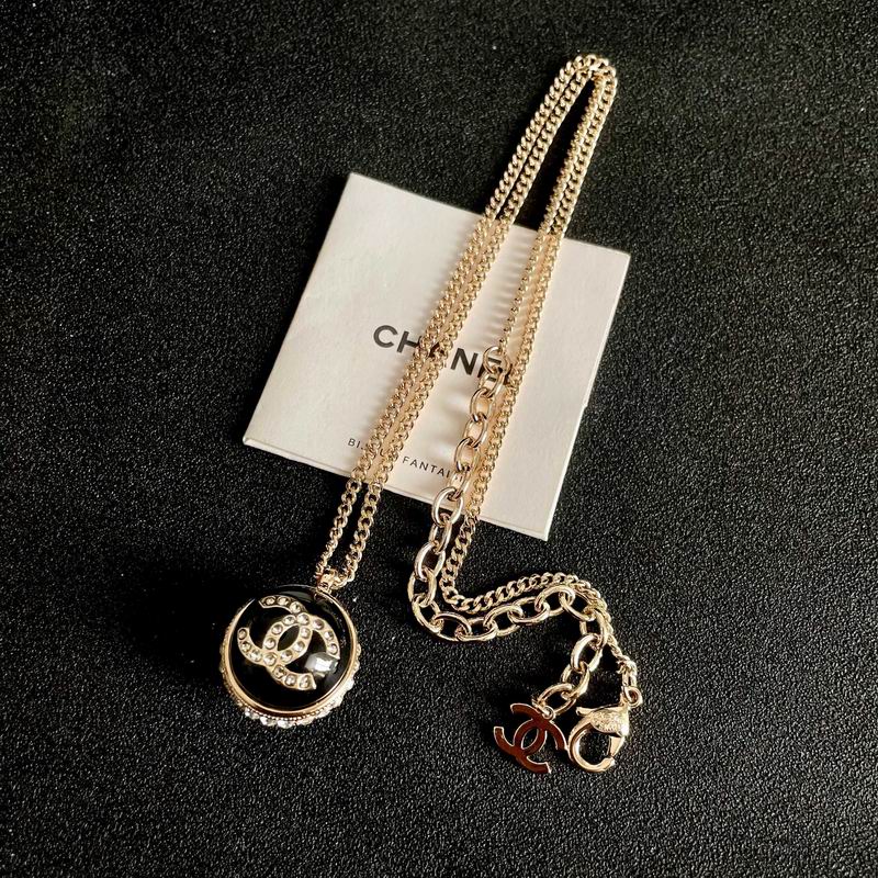 Chanel Necklace 12yxx344 (5)