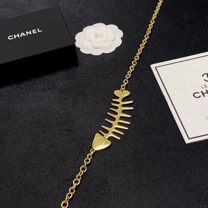 Chanel Necklace 12yxx346 (2)