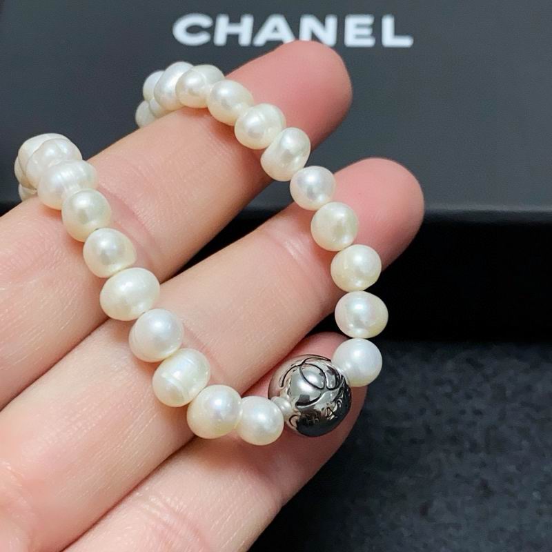 Chanel Necklace 12yxx347 (6)