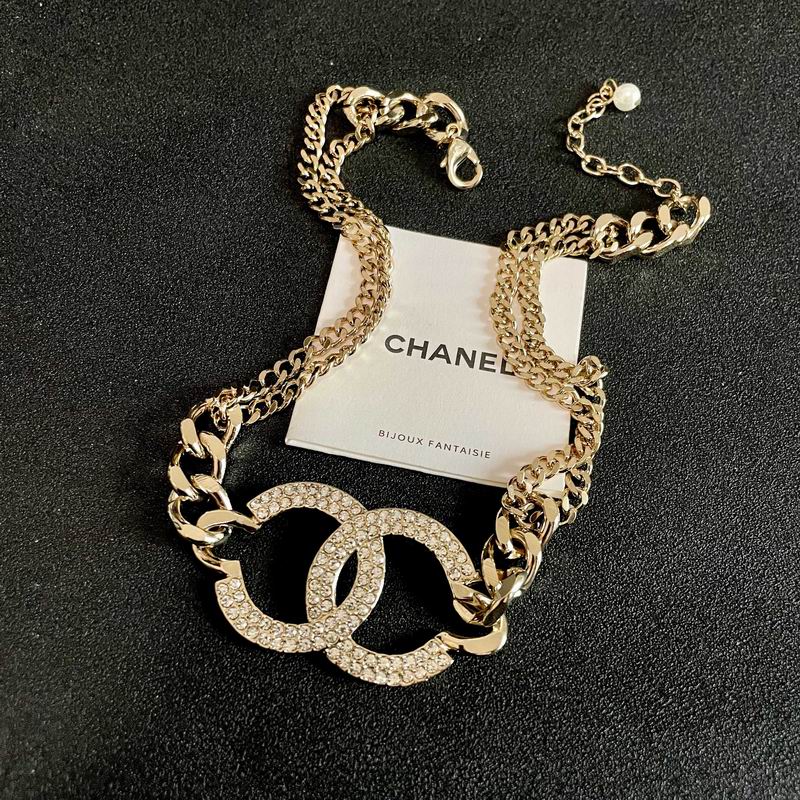 Chanel Necklace 12yxx348 (5)