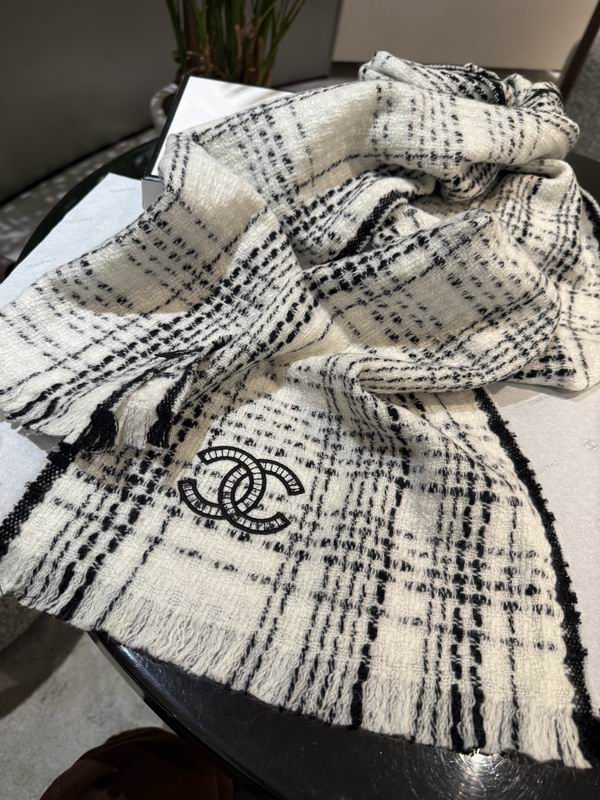 Chanel Scarf 30X190cm 100%羊绒 E40 (11)