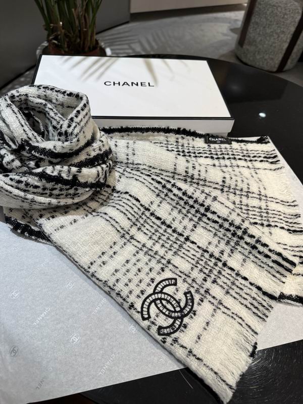 Chanel Scarf 30X190cm 100%羊绒 E40 (12)