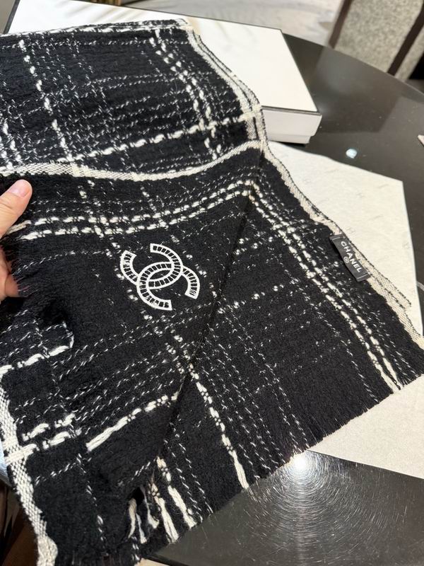 Chanel Scarf 30X190cm 100%羊绒 E40 (6)