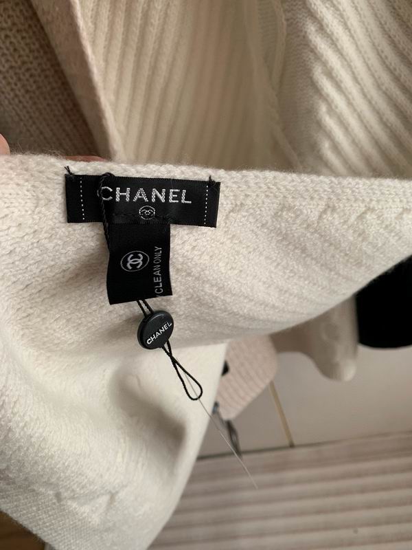 Chanel Scarf 30X200cm 100%羊绒 E21 (2)