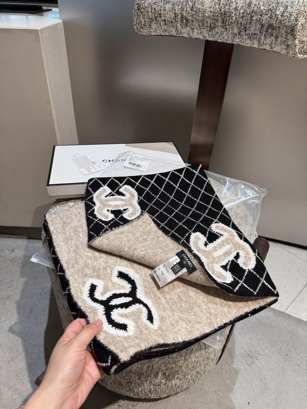 Chanel Scarf 35X180cm 100%羊绒 E50 (1)