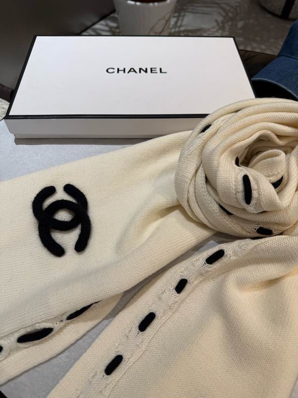 Chanel Scarf 35X180cm E49 (11)