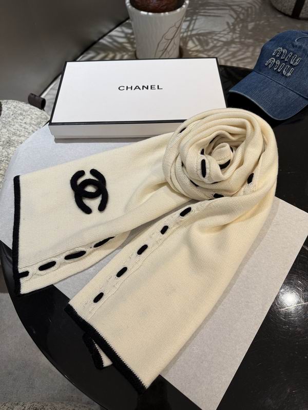 Chanel Scarf 35X180cm E49 (12)
