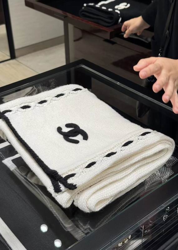 Chanel Scarf 35X180cm E49 (18)