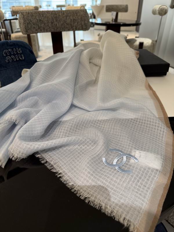 Chanel Scarf 90X200cm E27 (12)