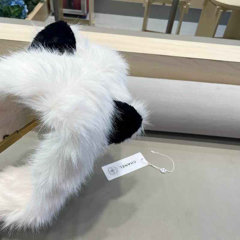 Chanel Scarf Hat (230)