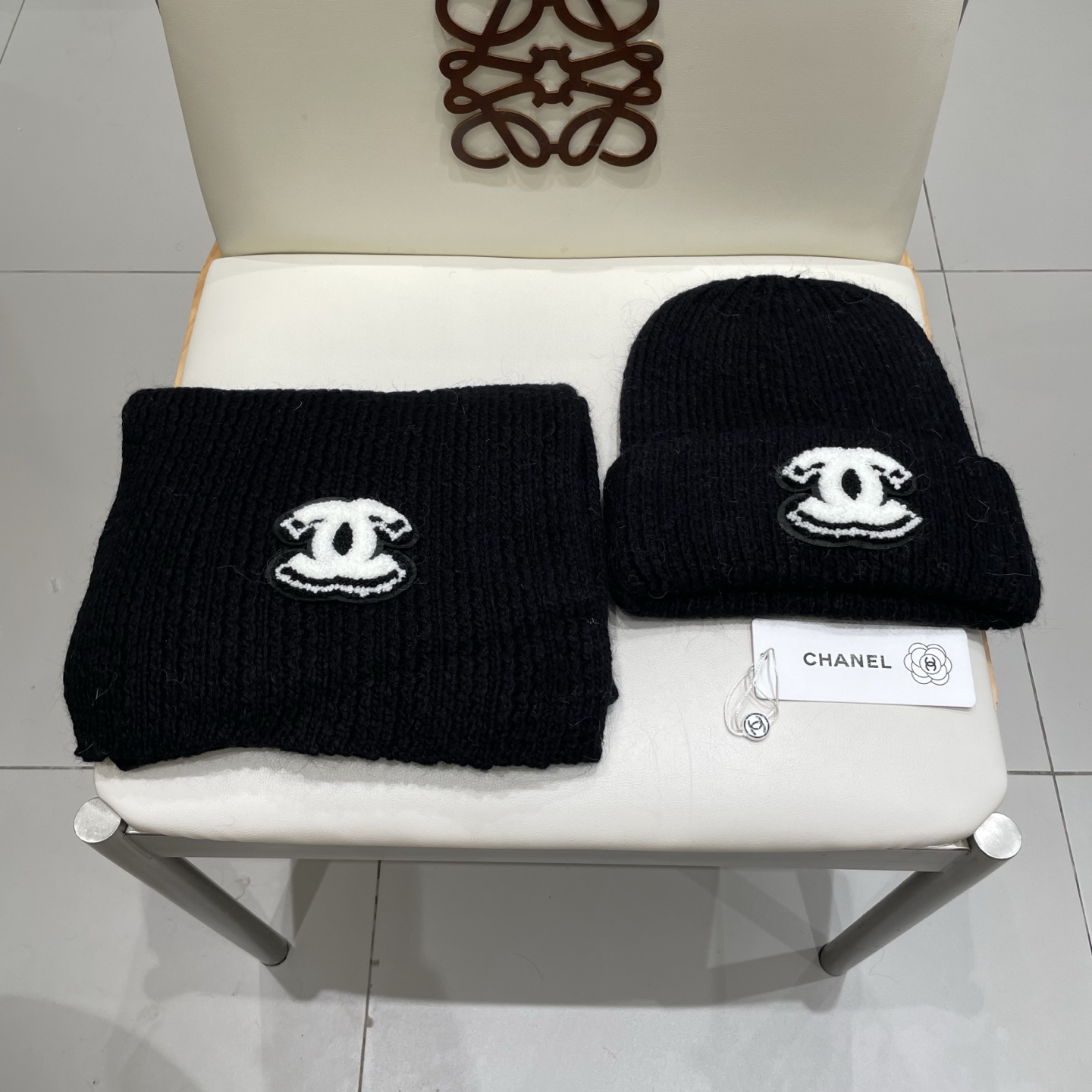 Chanel Scarf Hat (290)