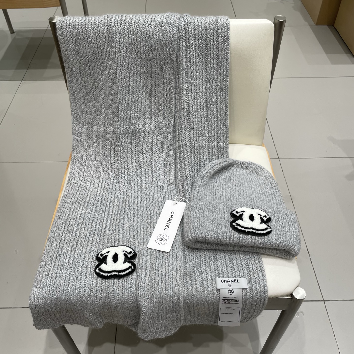 Chanel Scarf Hat (292)