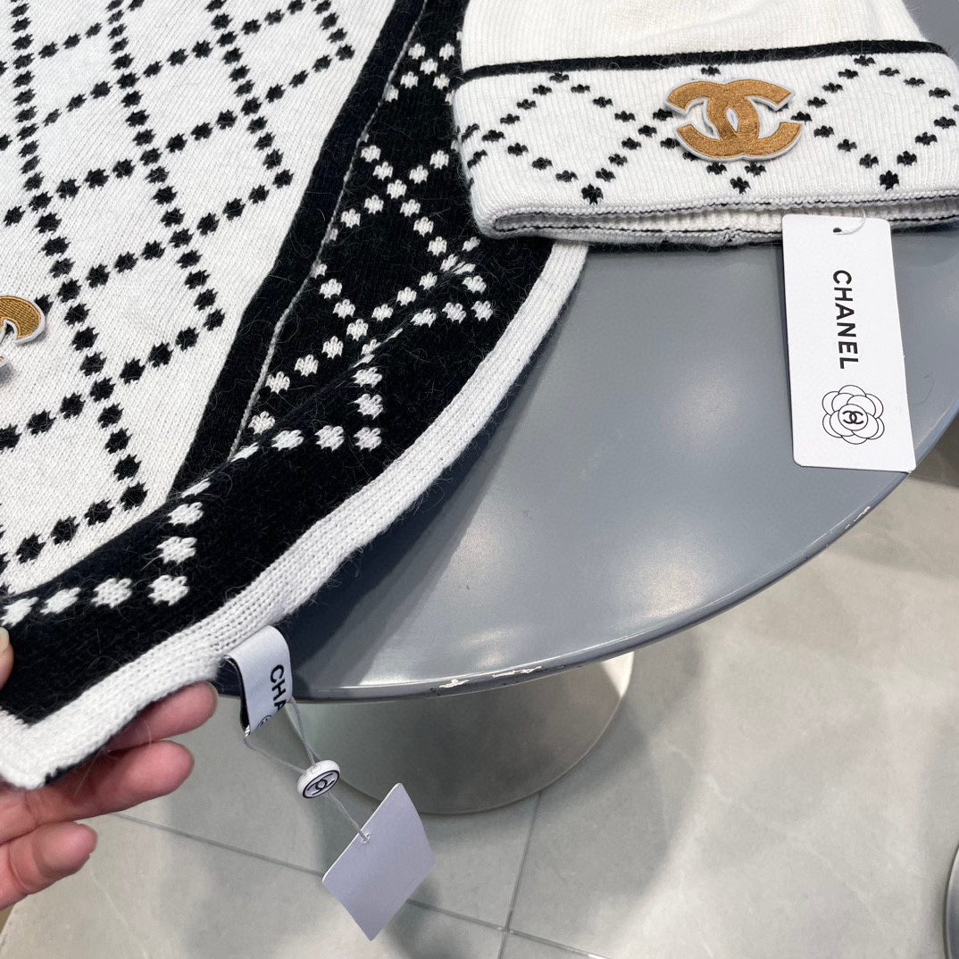 Chanel Scarf Hat (419)