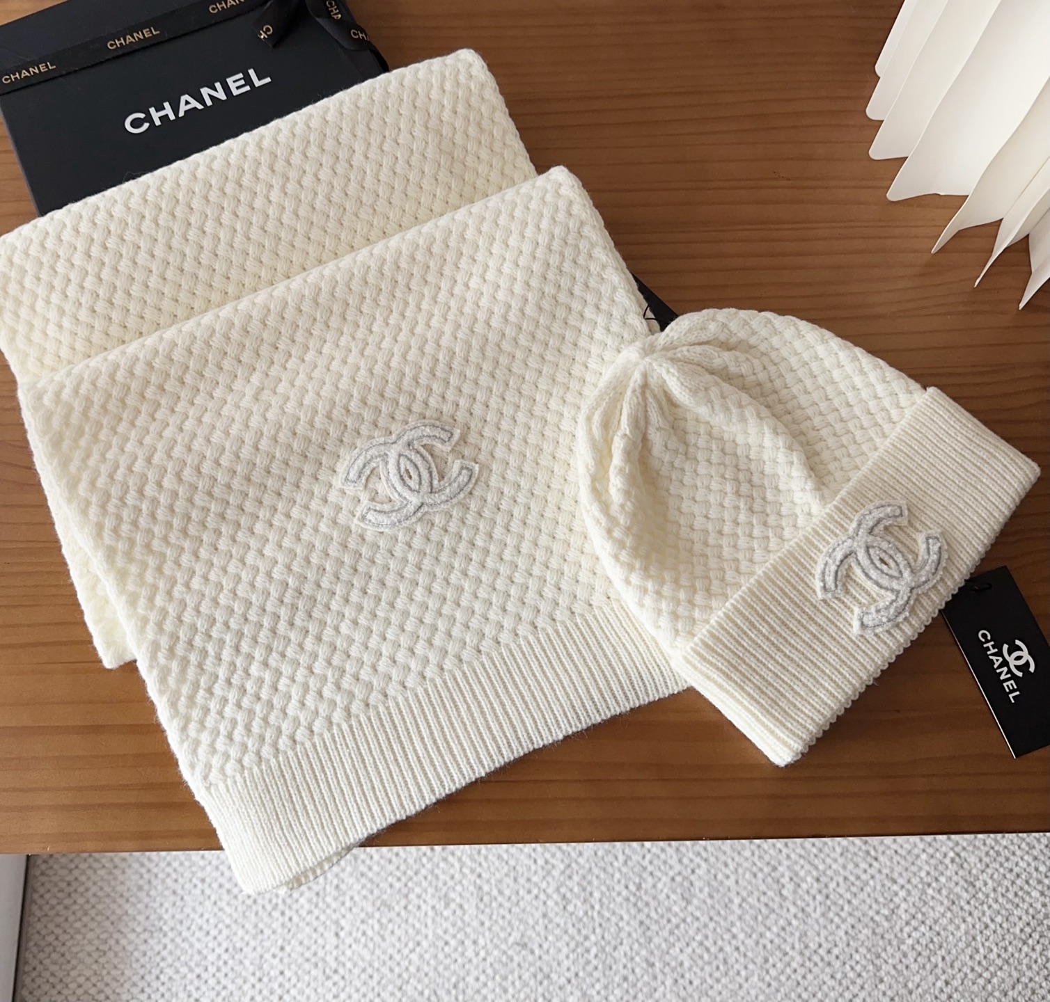 Chanel Scarf Hat (946)