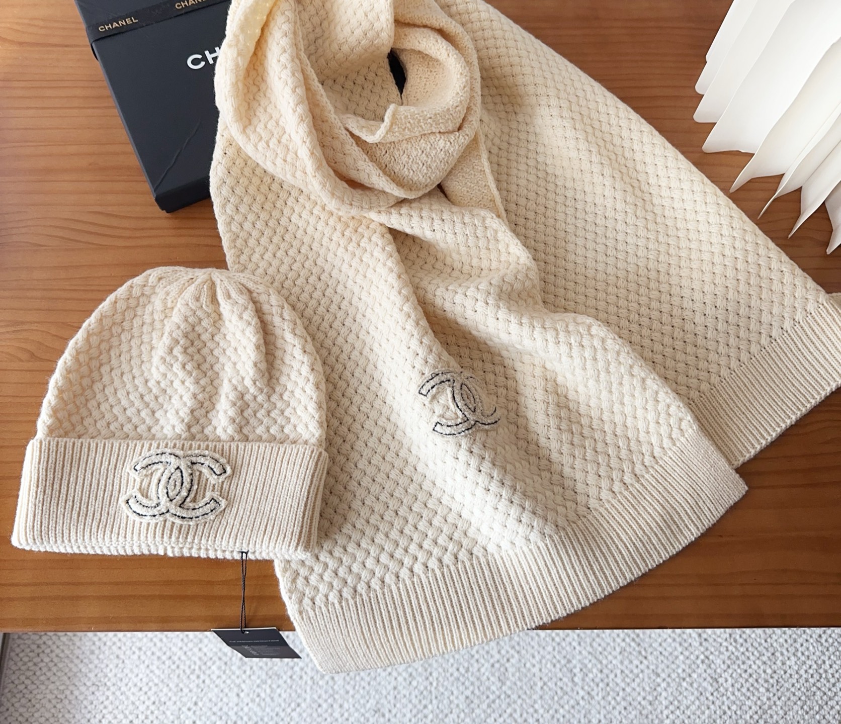 Chanel Scarf Hat (974)