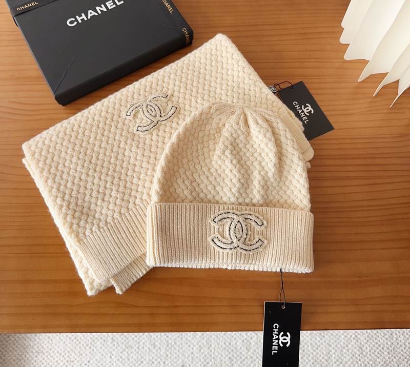 Chanel Scarf Hat (977)