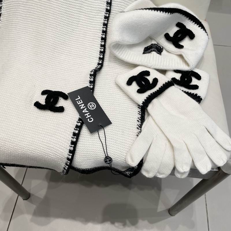 Chanel Scarf Hat Gloves (112)