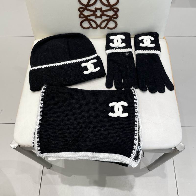 Chanel Scarf Hat Gloves (114)