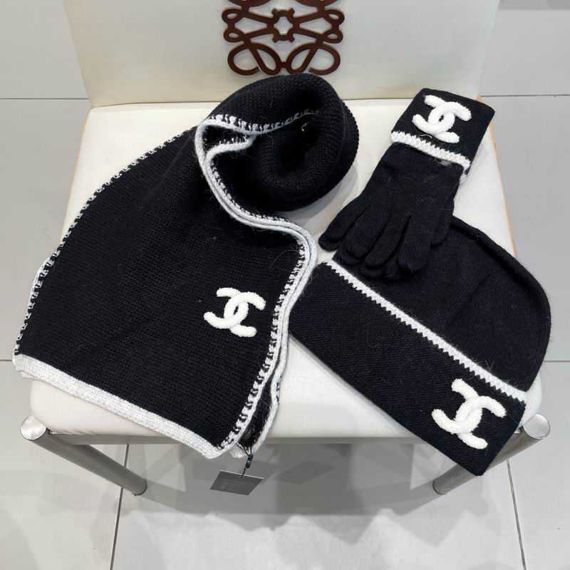 Chanel Scarf Hat Gloves (116)