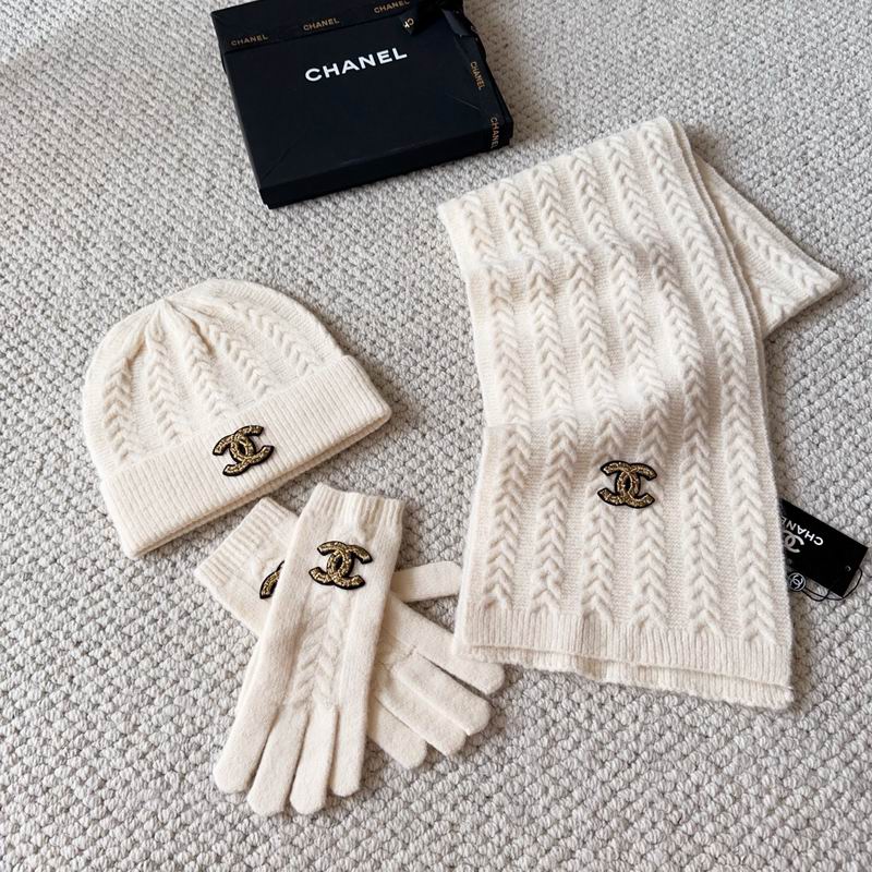 Chanel Scarf Hat Gloves (139)