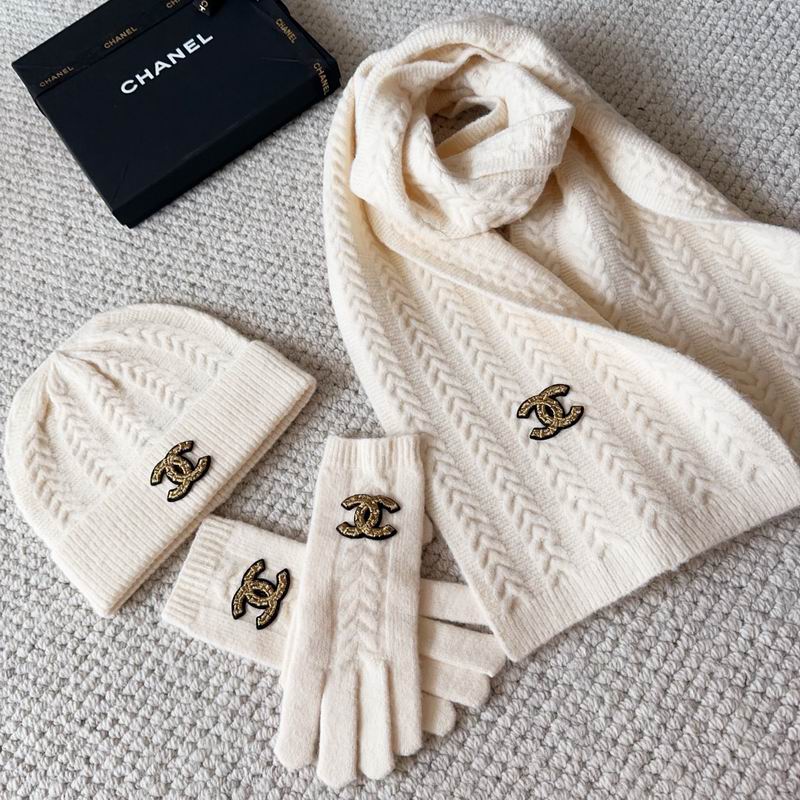 Chanel Scarf Hat Gloves (142)
