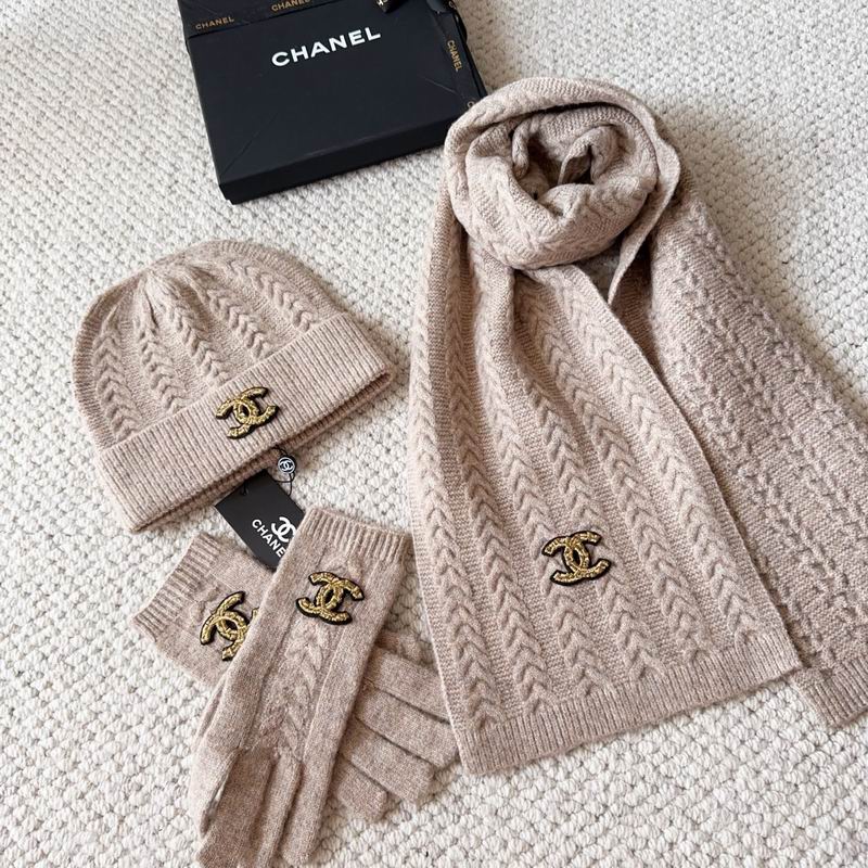 Chanel Scarf Hat Gloves (152)
